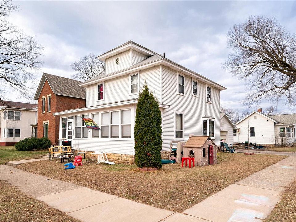 1st image of 1018 16th STREET SOUTH South #1533 Johnson St