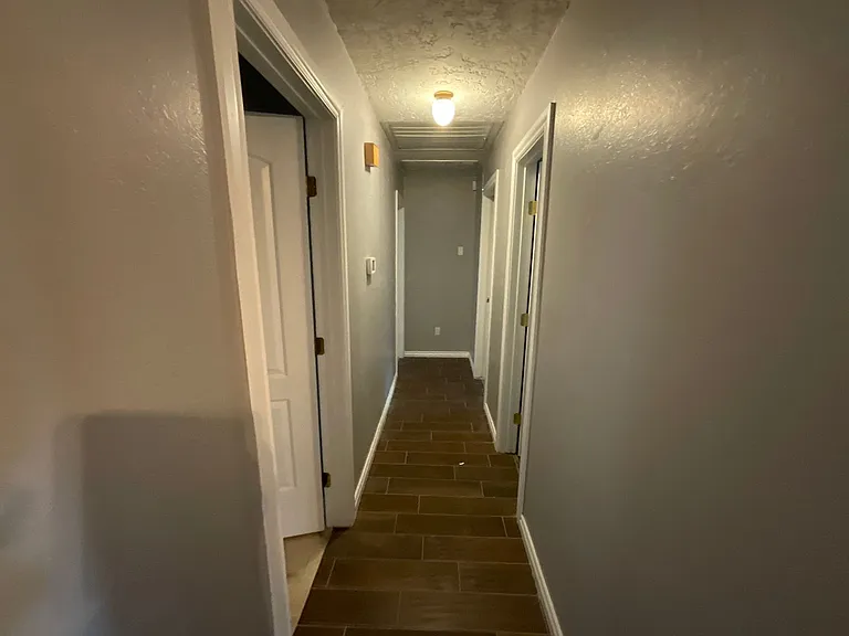 1421 Pheasant Run Ct — Photo 9