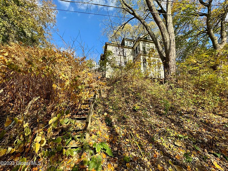 3rd image of 188 Forbes Street