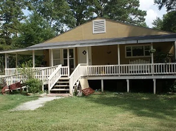 2009 Young Dr, Eunice, LA 70535