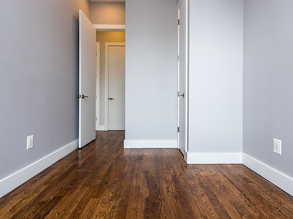 16-36_norman_street_2b-6