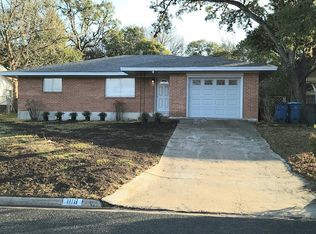1118 Nancy Beth Dr, Kerrville, TX 78028