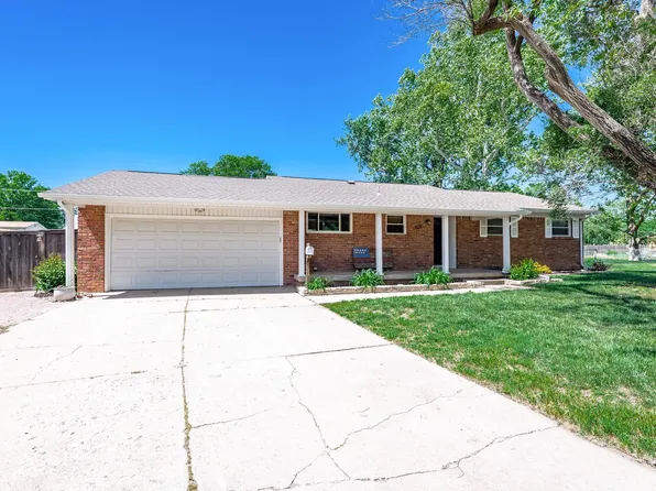 1044 N Murray Ct, Wichita, KS 67212