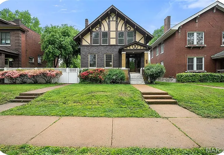 604 Bellerive Blvd — Photo 11