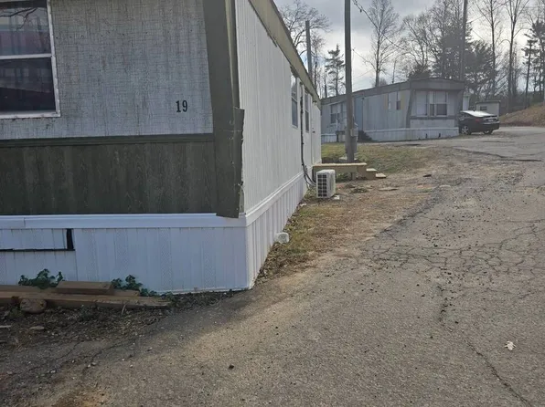 1075 Sweeten Creek Rd #19, Asheville, NC 28803