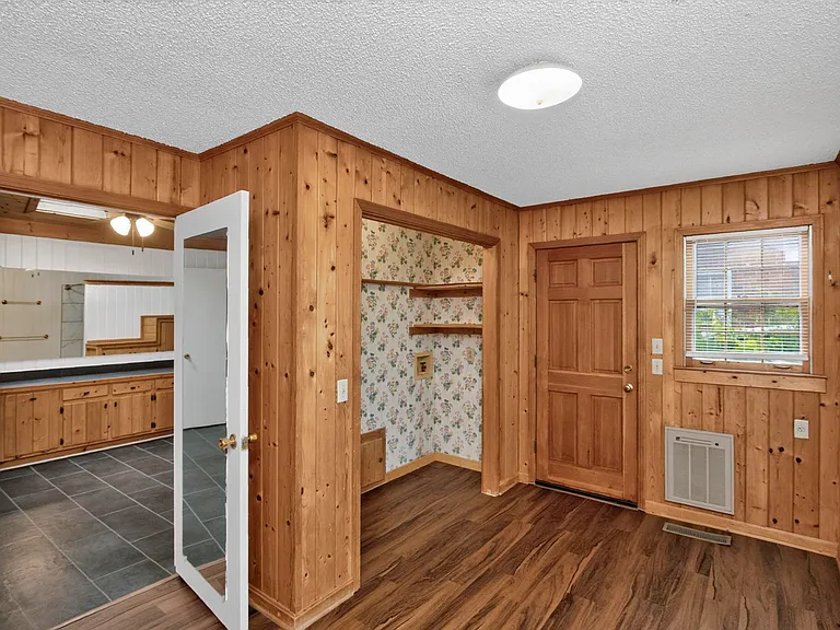 214 Blanchard Pl — Photo 24