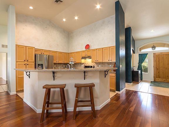 4th image of 11384 N Cactus Rose Dr