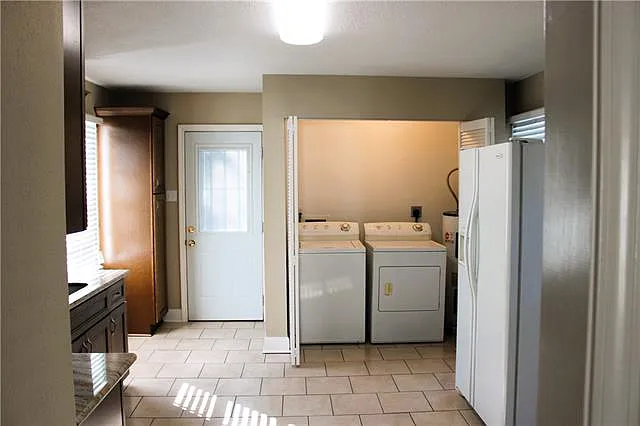 5700 Wilton Dr — Photo 6