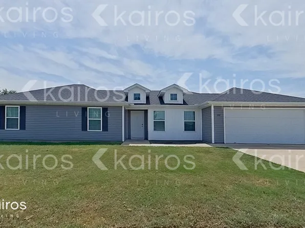 202 Fieldstone Cir, Gravette, AR 72736