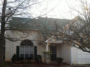 569 Flint Ridge Ct, Jonesboro, GA 30238