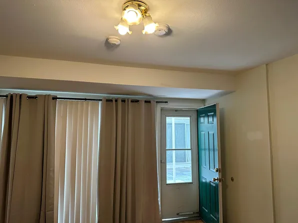 48 Symphony Rd #28, Boston, MA 02115