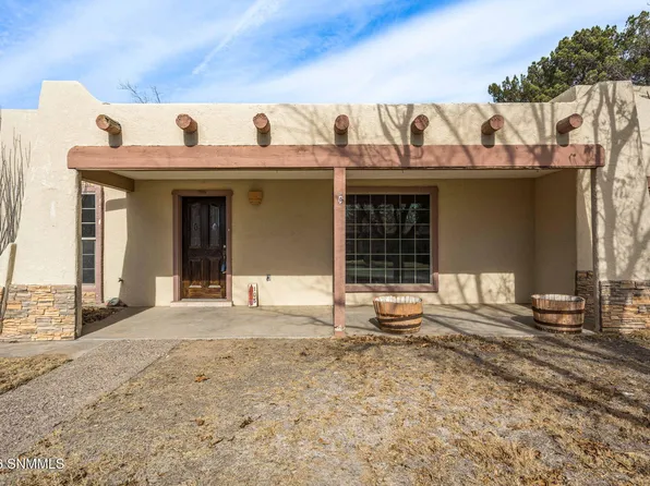 105 Los Nogales Dr, Las Cruces, NM 88001