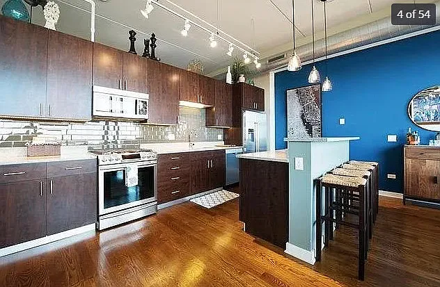 1224 W Van Buren St #713 — Photo 4