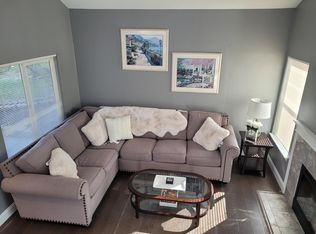 2103 Bedford St, Santa Rosa, CA 95404