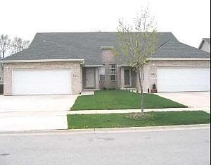 1st image of 1442 W Coral Bell Dr