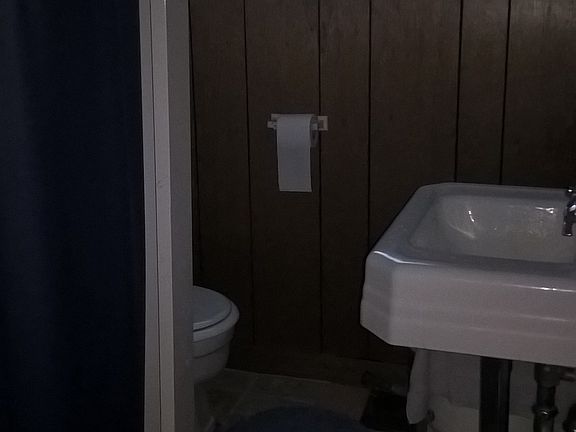 4th image of 2657 Selkirk Lake Dr