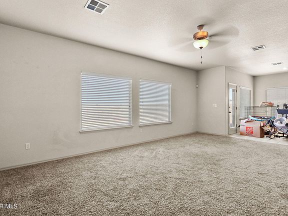 5th image of 620 Lichfield Dr