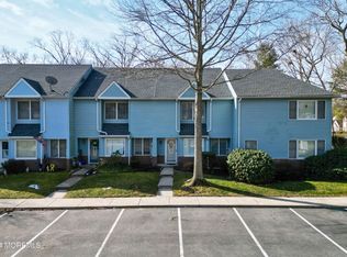 4 Cohanzick Ct, Little Egg Harbor, NJ 08087