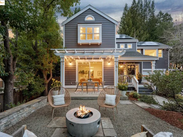 6119 Pinewood Rd, Oakland, CA 94611
