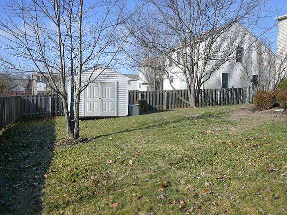4th image of 1043 Tarragon Dr