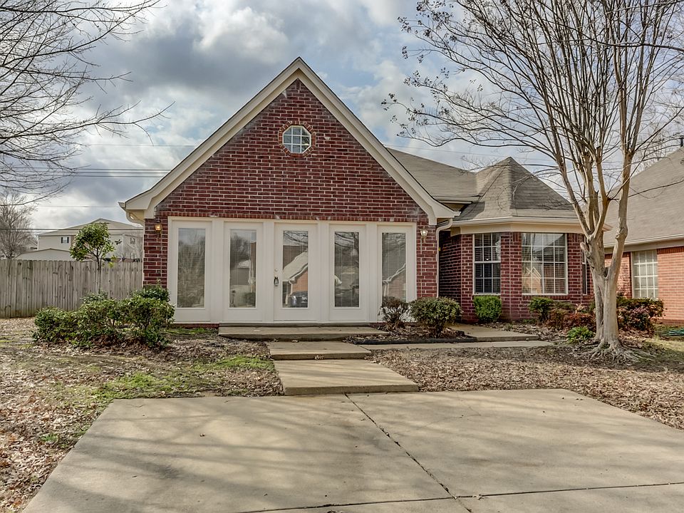 1st image of 5765 Kayla Dr