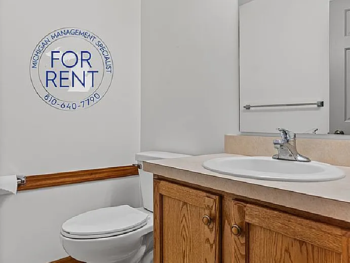 3263 Silverwood Dr — Photo 29
