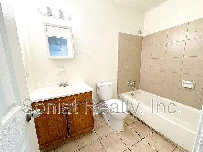 15516 Dwyer Blvd — Photo 6