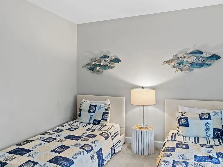 31B 6th St #31B — Photo 24