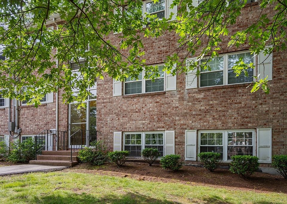 1st image of 52 Farrwood Ave APT 3