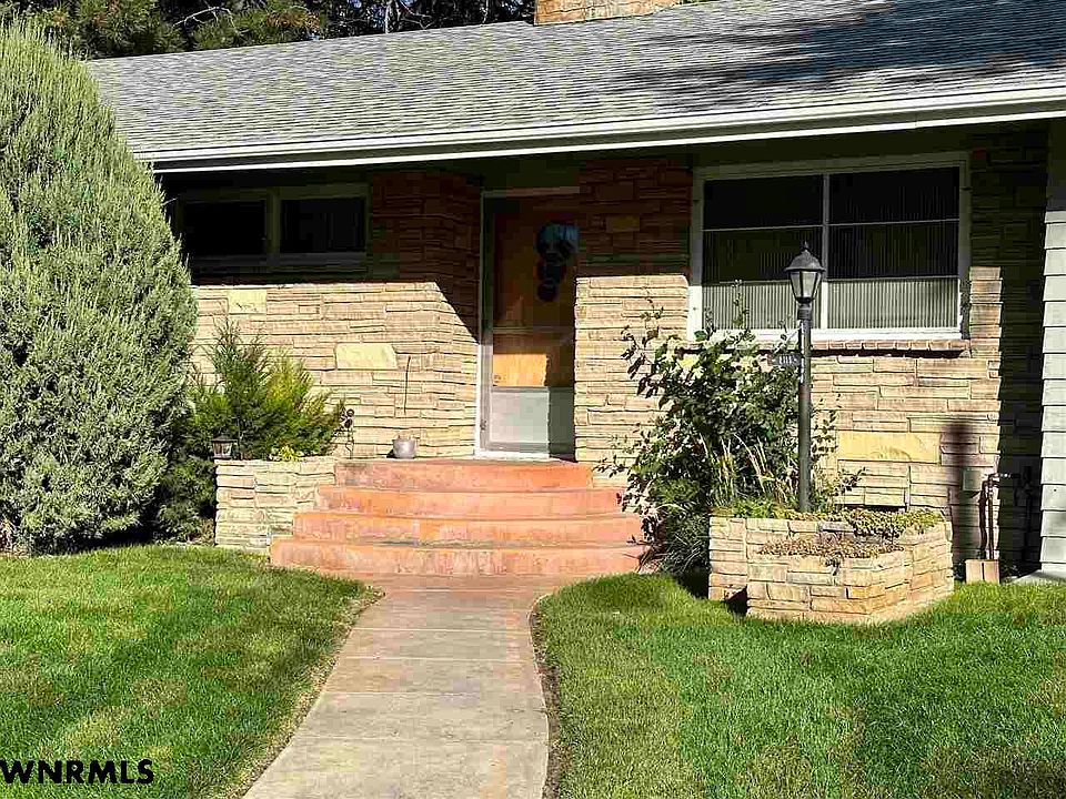 2115 5th Ave, Scottsbluff, NE 69361 Zillow