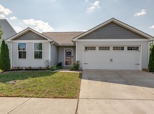 2445 Solomon Ln, Nashville, TN 37207