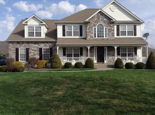 5 Garfield Ct, Washington, NJ 07882