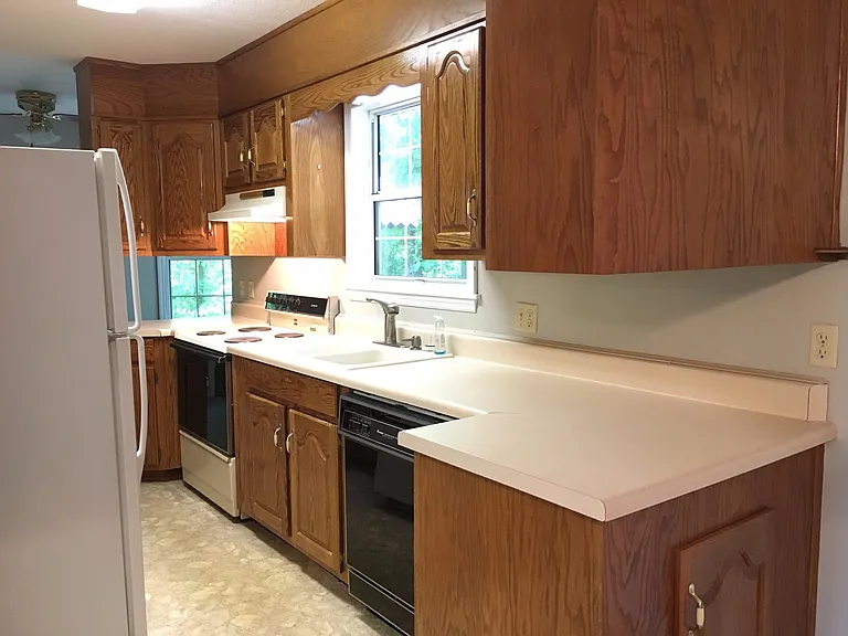 4084 Friendship Rd — Photo 5