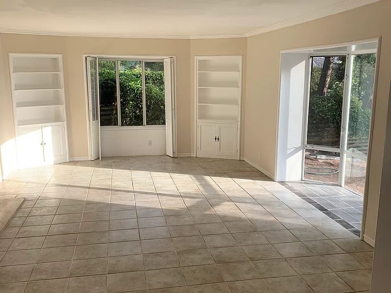75 Parnassus Rd — Photo 9