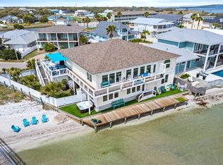 13 Sea Shell Shores Dr, Rockport, TX 78382