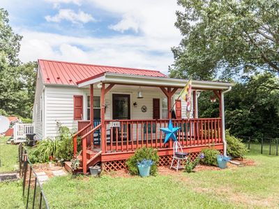 17441 Leesville Rd, Evington, VA, 24550
