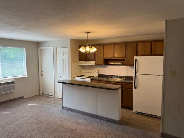 128-130 S 2nd St, Mount Wolf, PA 17347