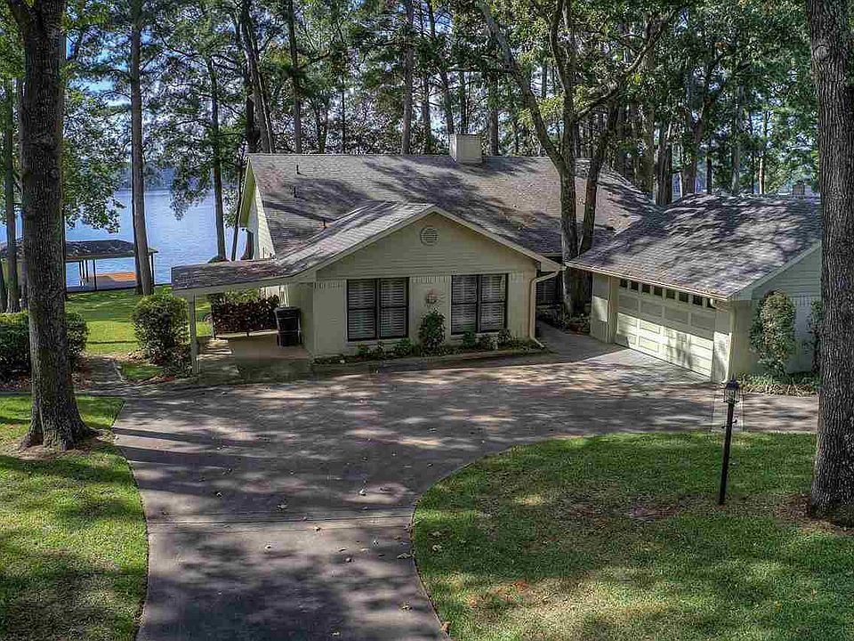 1st image of 700 Whispering Pine Trl S