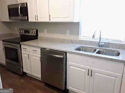 4th image of 1652 Oak Knoll Cir SE