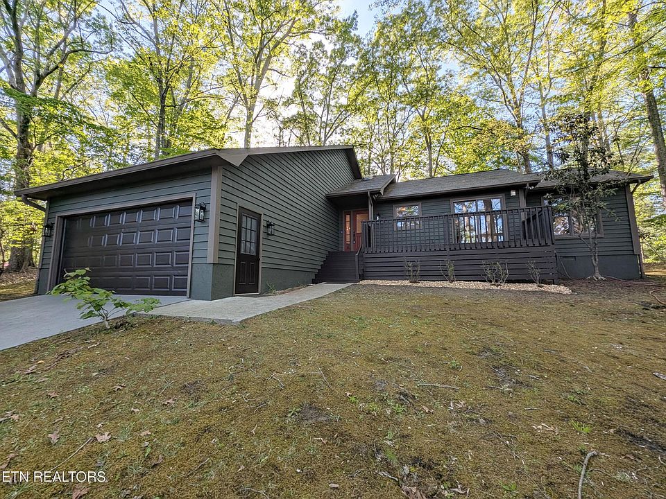 1st image of 265 Lakewood Dr