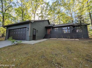 265 Lakewood Dr, Fairfield Glade, TN 38558