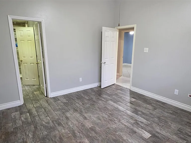 10531 Southway Bend Ln — Photo 10
