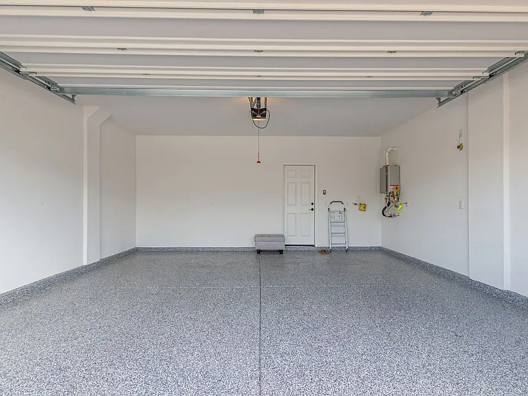 10212 Starlit Canyon Ct — Photo 29