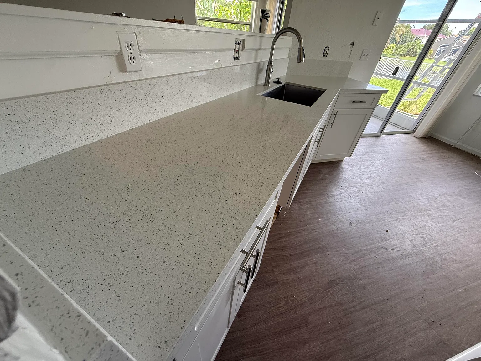 Studio, 1418 sqft, $3,500 — Photo 1