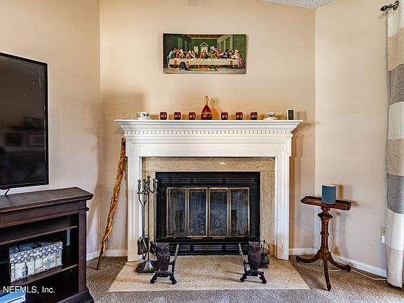 5th image of 10836 Carrington Ct