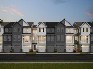 16 Depot Way, Dunellen, NJ 08812