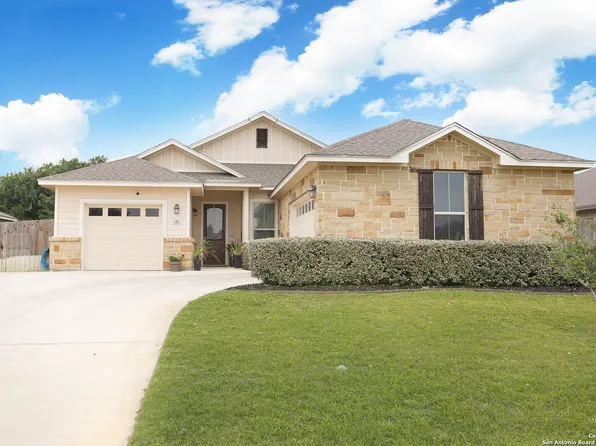 215 Valley Forge, Pleasanton, TX 78064