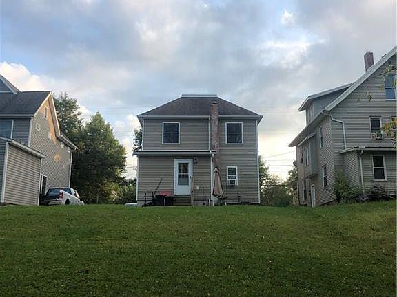 4th image of 538 W Main St