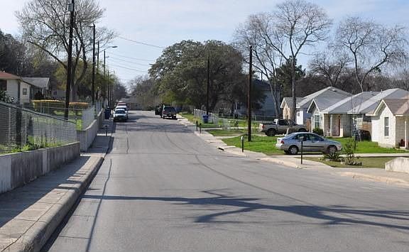 2nd image of 2223 Schley Ave