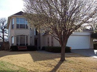 528 Laurelwood Rd, Burleson, TX 76028